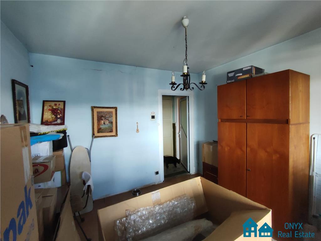 Apartament 4 camere, 93mp, Alexandru Cel Bun, 76.000euro
