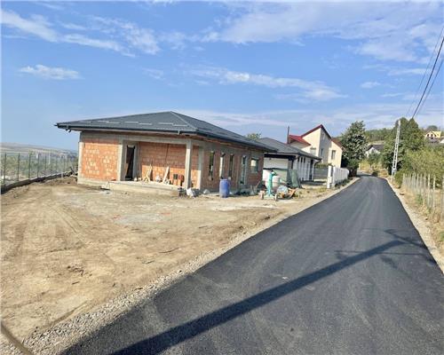 Casa Tomesti Iasi CANALIZARE/ ASFALT/ 635 mp teren