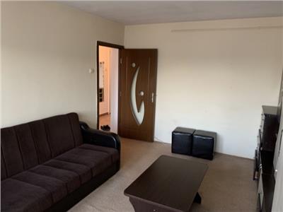 Apartament 3 camere; decomandat; 57 mp+2 balcoane; etaj 4; Tătărași  69.000 euro
