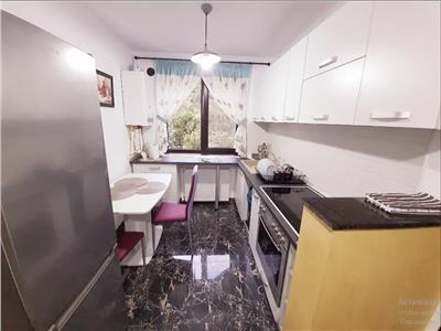 Apartament 3 camere, mobilat complet, Copou  120.000 euro