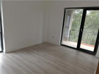 Apartament 2 camere, Bucium . Family Market 70.000euro