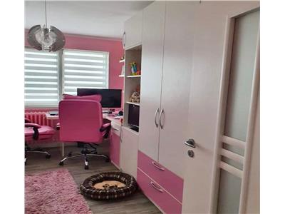 Apartament 3 camere, decomandat, Tătărași/Ciurchi  85.000 euro