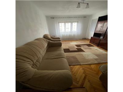 Apartament 3 camere, Nicolina- 400 euro