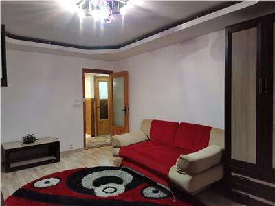 Apartament 2 camere, etaj 1, Nicolina Cug - 320 euro