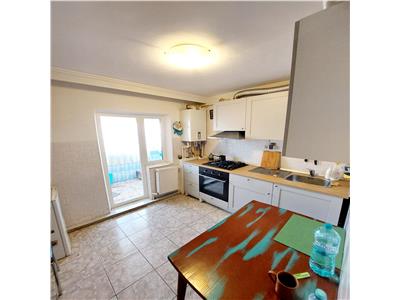 Apartament 3 camere, 72mp, 2 bai, Nicolina  Selgros  85.000 euro