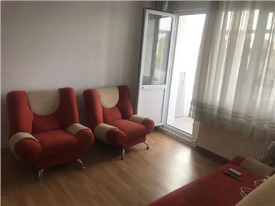 Apartament 3 camere, cu CT și AC, Podu Ros - 380 euro