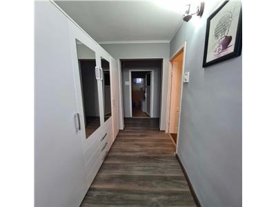 Apartament cu 3 camere in Galata