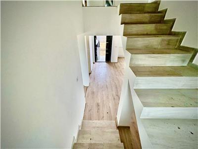 Casa Holboca, 5 cam, 2 bai, la doar 8km de Ia?i  115.000 euro