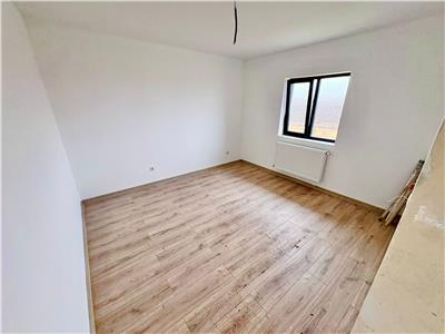 Casa Holboca, 5 cam, 2 bai, la doar 8km de Ia?i  115.000 euro
