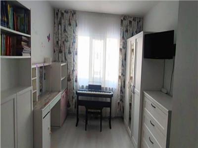 Apartament 2 camere Decomandat, 55 mp, Etaj 1, Boxa & Uscator, Frumoasa  Nicolina, 82.000 Euro.