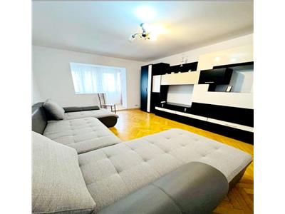 Apartament 2 camere, decomandat, Nicolina Cug  84.000 euro negociabil