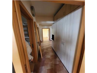 Apartament 2 camere decomandat, Pacurari OMV 84.000 euro negociabil