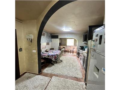 Apartament 3 camere, etaj 1, Frumoasa, 135.000 euro