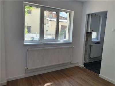 Garsoniera 22mp, Bloc de apartament, Alexandru cel Bun, 50.000 EURO