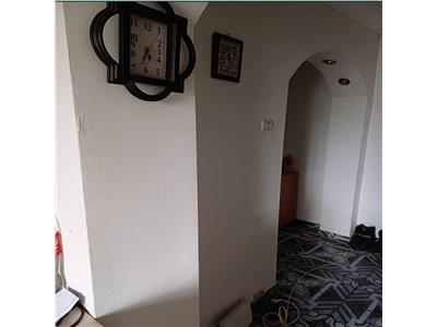 Apart. 3 cam.,D., 2 balc., etaj 4 cu POD, NicolinaCug, 92.000 euro neg