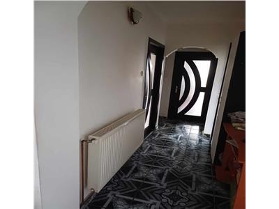 Apart. 3 cam.,D., 2 balc., etaj 4 cu POD, NicolinaCug, 92.000 euro neg