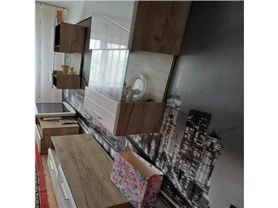 Apart. 3 cam.,D., 2 balc., etaj 4 cu POD, NicolinaCug, 92.000 euro neg