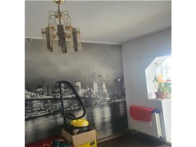 Apart. 3 cam.,D., 2 balc., etaj 4 cu POD, NicolinaCug, 92.000 euro neg