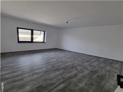 FINALIZATA 3 camere/ 2 bai TOMESTI IASI