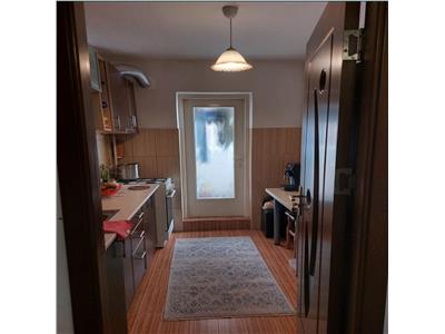Apartament 2 camere Decomandat, Parter, zona Galata, 78.000 Euro