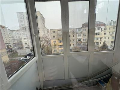 Apart. 2 cam., decomandat, renovat nou, Pacurari, 390 euro