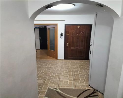 Apartament 3 camere, etaj 2, bloc 1986, Tomesti  85.000 euro