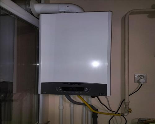 Apartament 3 camere, etaj 2, bloc 1986, Tomesti  85.000 euro