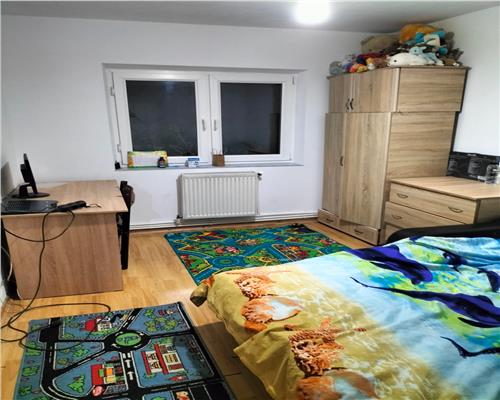 Apartament 3 camere, etaj 2, bloc 1986, Tomesti  85.000 euro