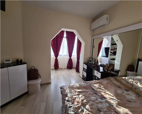 Apart. 3 cam., D, 2 balcoane, Dacia, 99.500 EURO NEG