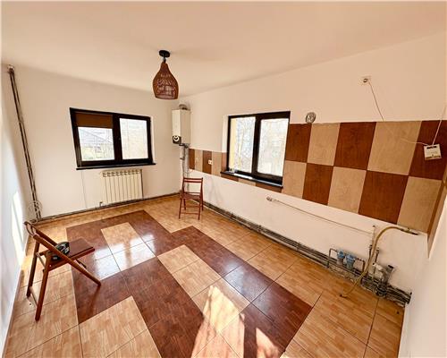 Casa Individuala, Hlincea, 650mp teren  135.000 euro