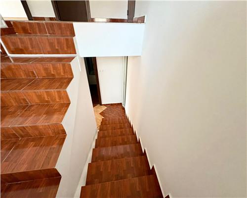 Casa Individuala, Hlincea, 650mp teren  135.000 euro