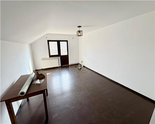 Casa Individuala, Hlincea, 650mp teren  135.000 euro