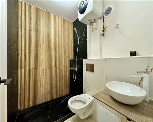 Garsoniera, renovata, Frumoasa, 31.000 EURO NEG
