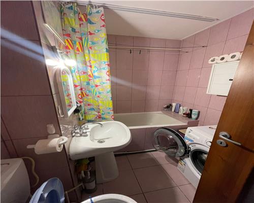 NicolinaPodu Ros, Apt. 1cam., D.,  mobutilat, 72.500 EURO NEG