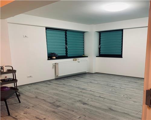 Apart.1cam,D, bloc 2022, Poitiers-Continental, loc parcare, 350 EURO