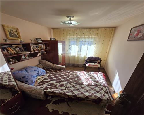 NICOLINALIDLPrima statie, Apt.3cam.D, CT, BL.1982, 108.000 EURO NEG
