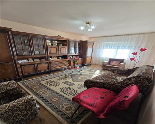 NICOLINALIDLPrima statie, Apt.3cam.D, CT, BL.1982, 108.000 EURO NEG