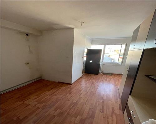 Garsoniera, etaj intermediar, Alexandru cel Bun, 33.000 EURO NEG