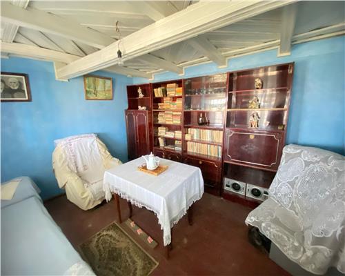 Casa Iasi Costuleni + 2900 mp intravilan