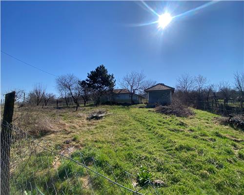 Casa Iasi Costuleni + 2900 mp intravilan