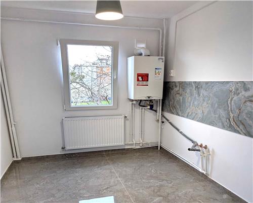Apartament 2 camere Pod Ros, etaj 2/4