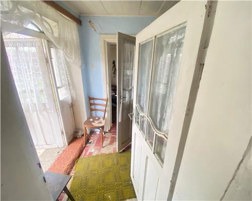 Casa Comarna Iasi  + teren 2300 mp