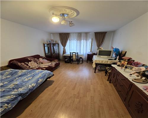 Nicolina-Prima statie, Apt.3cam.D, 2 balcoane, 89.500 EURO NEG