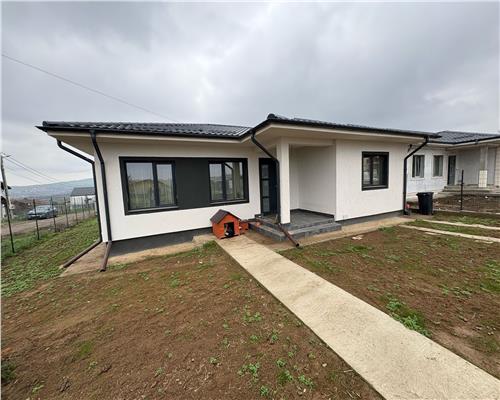 Casa Individuala Visan, 4 camere, 2 bai - 139.900 euro