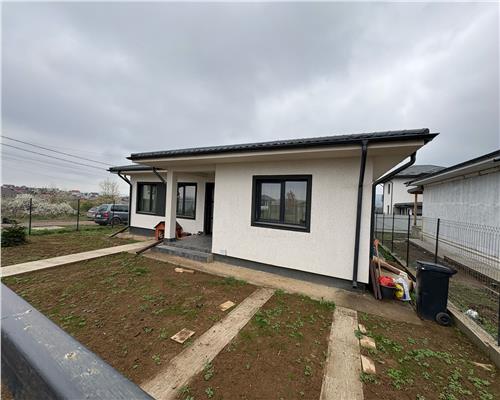 Casa Individuala Visan, 4 camere, 2 bai  139.900 euro