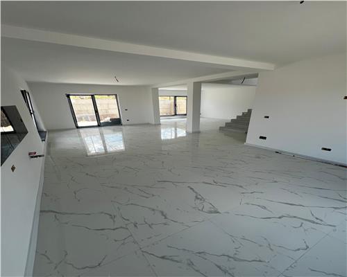 Casa BarnovaPietrarie, 4 cam, 2 bai  145.000 euro