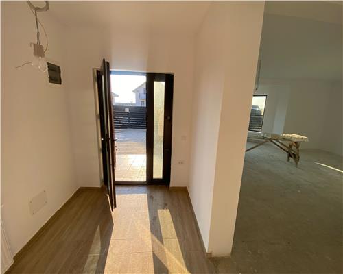 Casa Miroslava  Valea Ursului 5 c / 480 mp teren