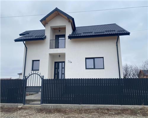 Casa Miroslava Vorovesti 4 camere