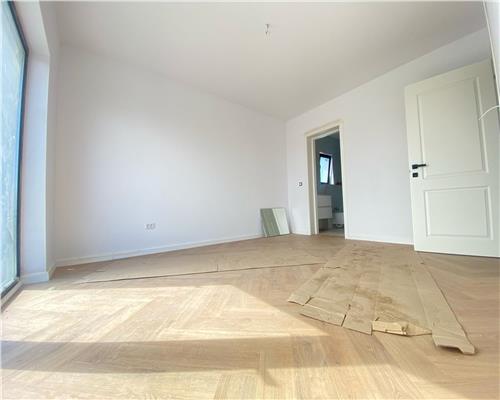 Casa Miroslava Iasi , 4 camere/3 bai/ ASFALT