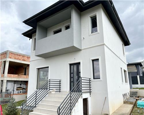 Casa Individuala Visan, 5 camere, 2 bai, beci, intabulat? - 168.000 euro